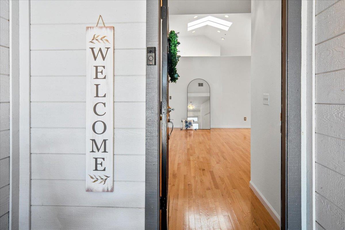 Detail Gallery Image 4 of 38 For 17716 Riverbend Rd, Salinas,  CA 93908 - 3 Beds | 2 Baths