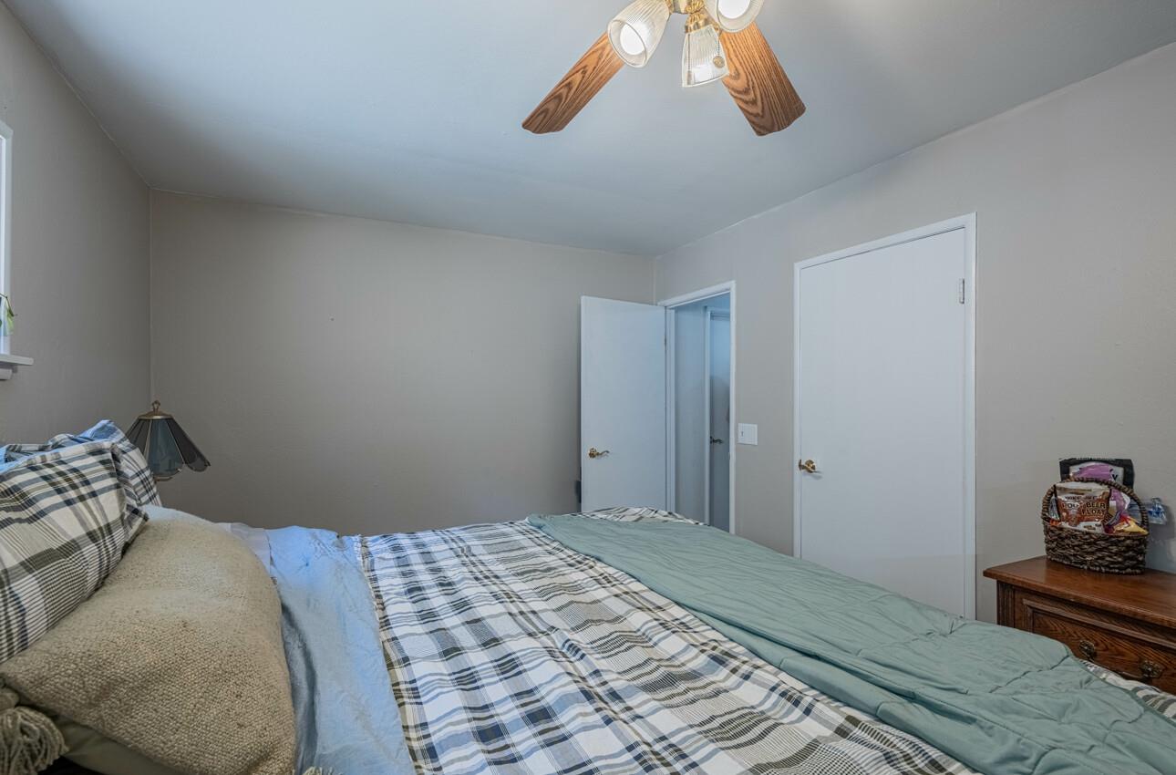 Detail Gallery Image 15 of 31 For 454 Paradise Rd, Salinas,  CA 93907 - 3 Beds | 2 Baths