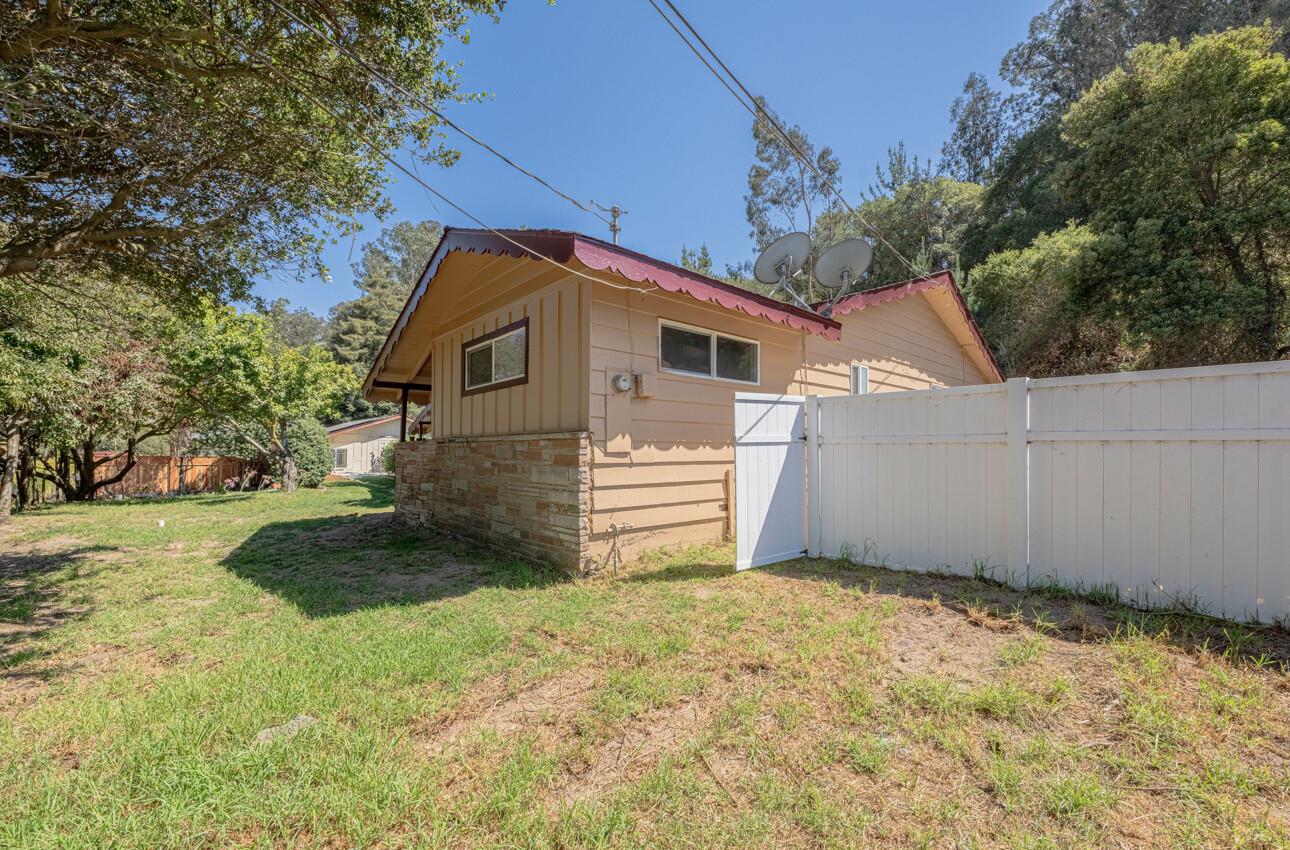 Detail Gallery Image 27 of 31 For 454 Paradise Rd, Salinas,  CA 93907 - 3 Beds | 2 Baths