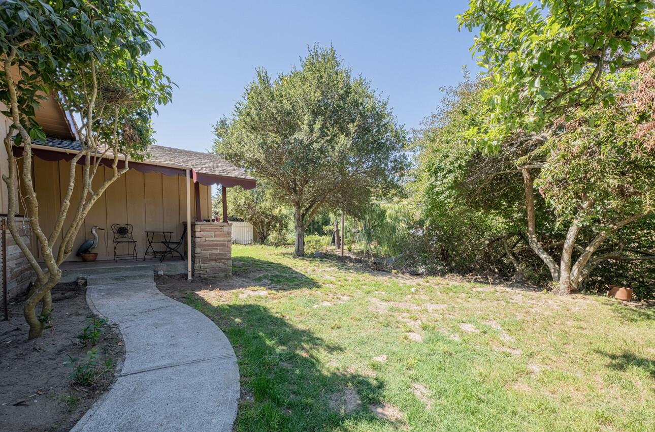 Detail Gallery Image 28 of 31 For 454 Paradise Rd, Salinas,  CA 93907 - 3 Beds | 2 Baths
