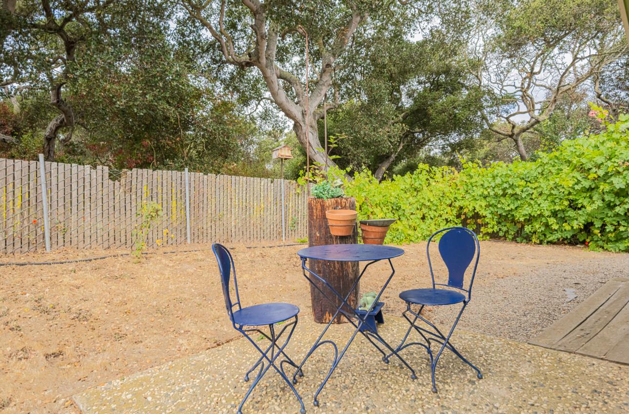 Detail Gallery Image 15 of 39 For 16566 Meridian Rd, Salinas,  CA 93907 - 2 Beds | 2 Baths