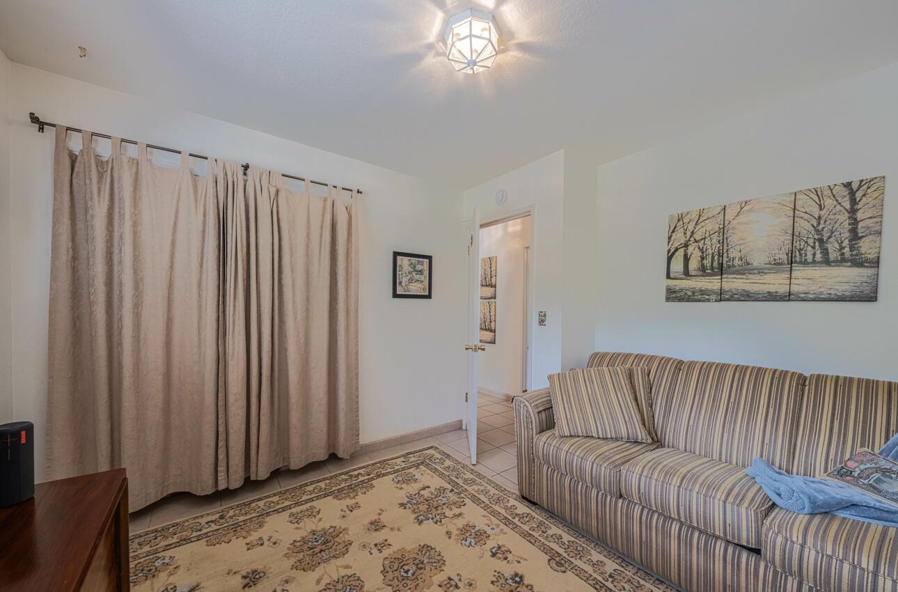 Detail Gallery Image 22 of 39 For 16566 Meridian Rd, Salinas,  CA 93907 - 2 Beds | 2 Baths