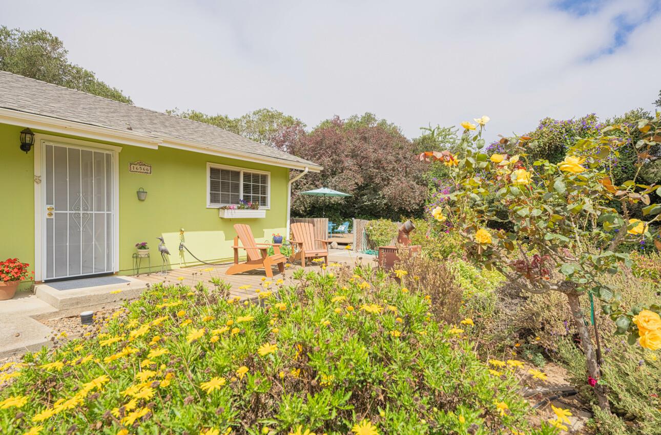 Detail Gallery Image 32 of 39 For 16566 Meridian Rd, Salinas,  CA 93907 - 2 Beds | 2 Baths