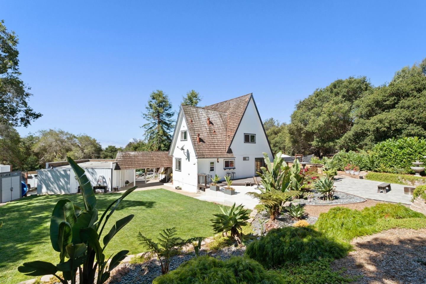 Detail Gallery Image 8 of 80 For 19125 Marjorie Rd, Salinas,  CA 93907 - 2 Beds | 2 Baths