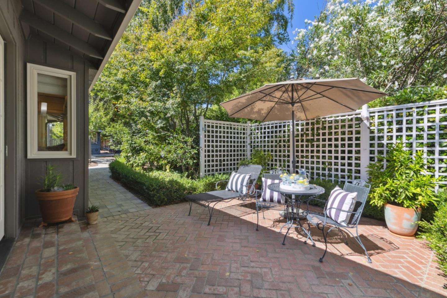 Detail Gallery Image 37 of 109 For 19273 Citrus Ln, Saratoga,  CA 95070 - 5 Beds | 3/1 Baths