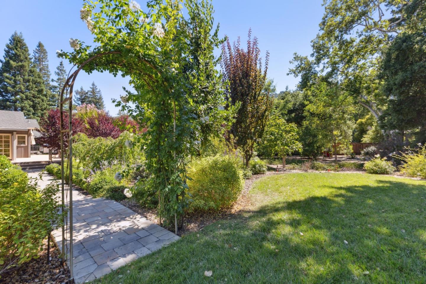 Detail Gallery Image 83 of 109 For 19273 Citrus Ln, Saratoga,  CA 95070 - 5 Beds | 3/1 Baths