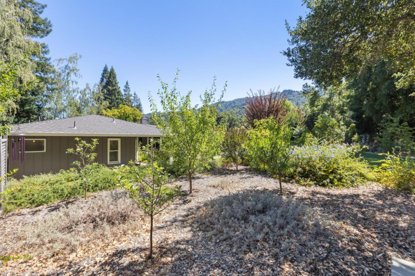 Detail Gallery Image 87 of 109 For 19273 Citrus Ln, Saratoga,  CA 95070 - 5 Beds | 3/1 Baths