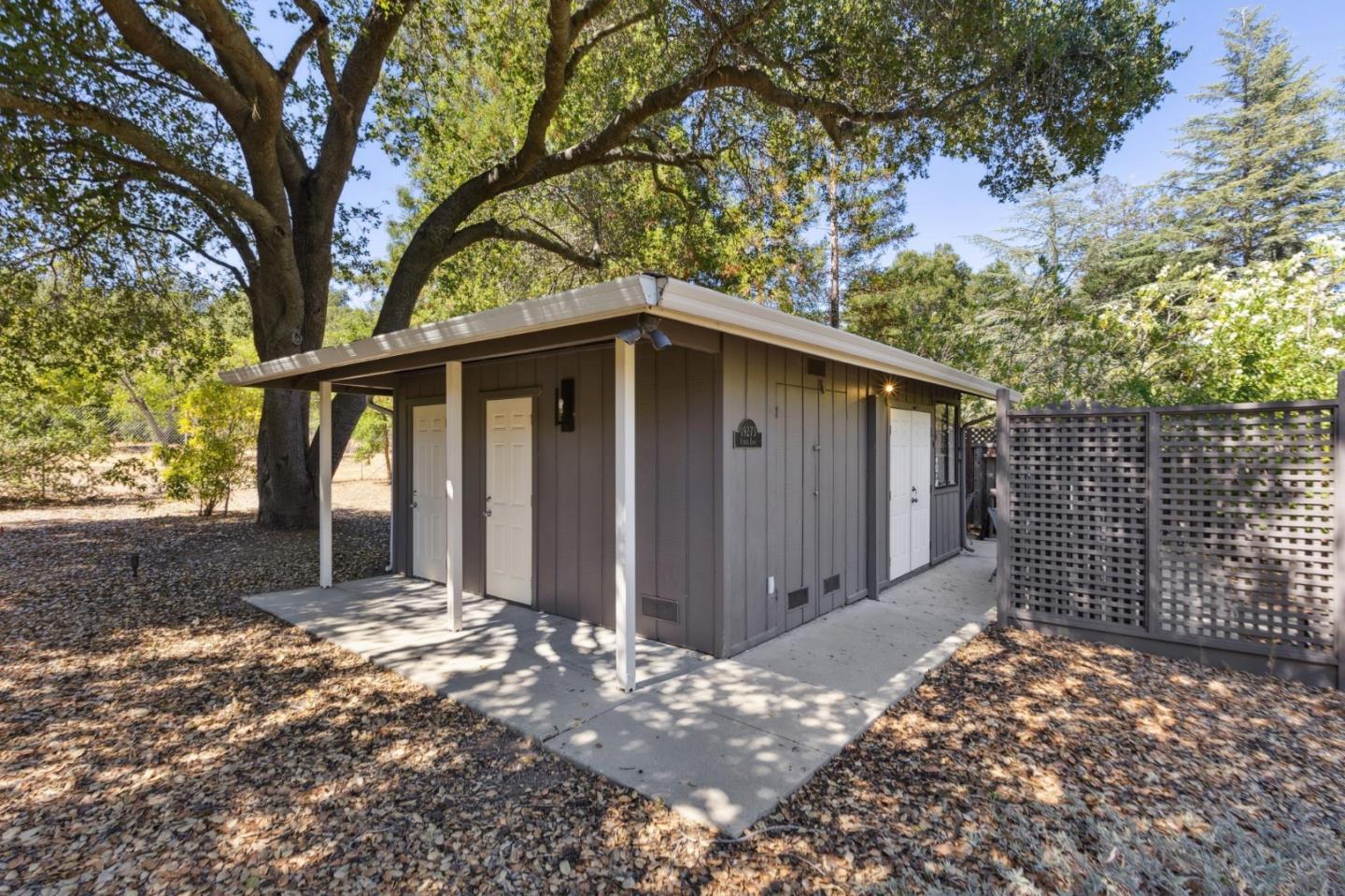 Detail Gallery Image 91 of 109 For 19273 Citrus Ln, Saratoga,  CA 95070 - 5 Beds | 3/1 Baths