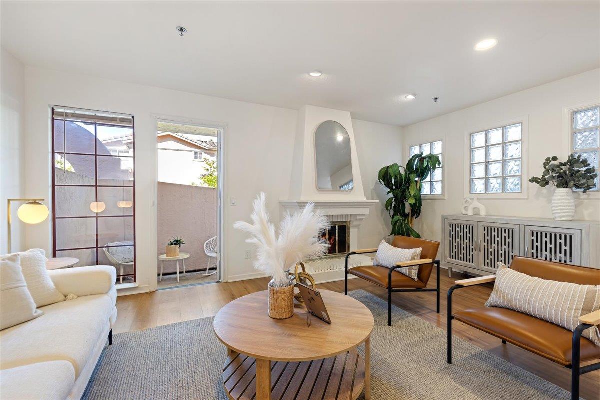 Detail Gallery Image 10 of 33 For 10203 Nile Dr, Cupertino,  CA 95014 - 1 Beds | 1 Baths