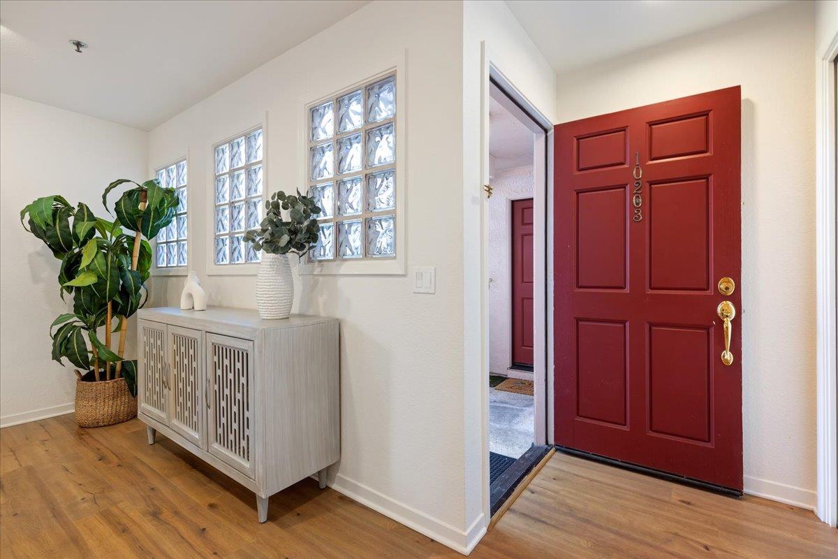Detail Gallery Image 7 of 33 For 10203 Nile Dr, Cupertino,  CA 95014 - 1 Beds | 1 Baths