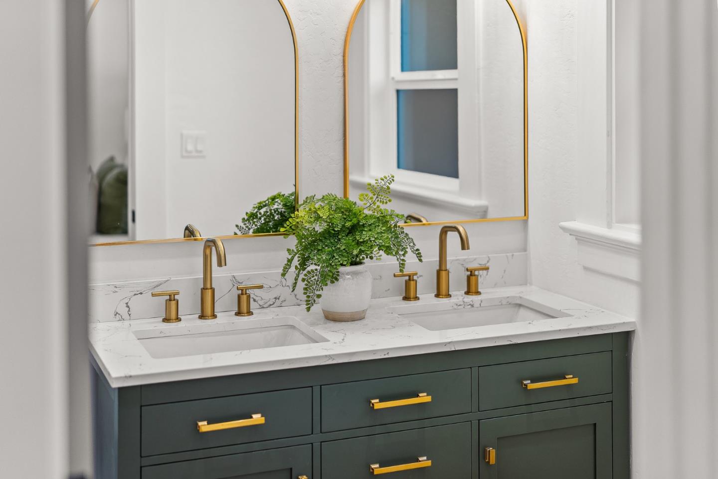 Detail Gallery Image 35 of 45 For 416 S 6th St, San Jose,  CA 95112 - 4 Beds | 2 Baths