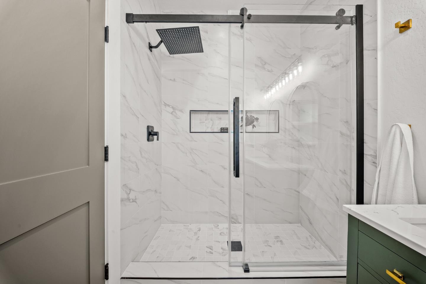 Detail Gallery Image 37 of 45 For 416 S 6th St, San Jose,  CA 95112 - 4 Beds | 2 Baths