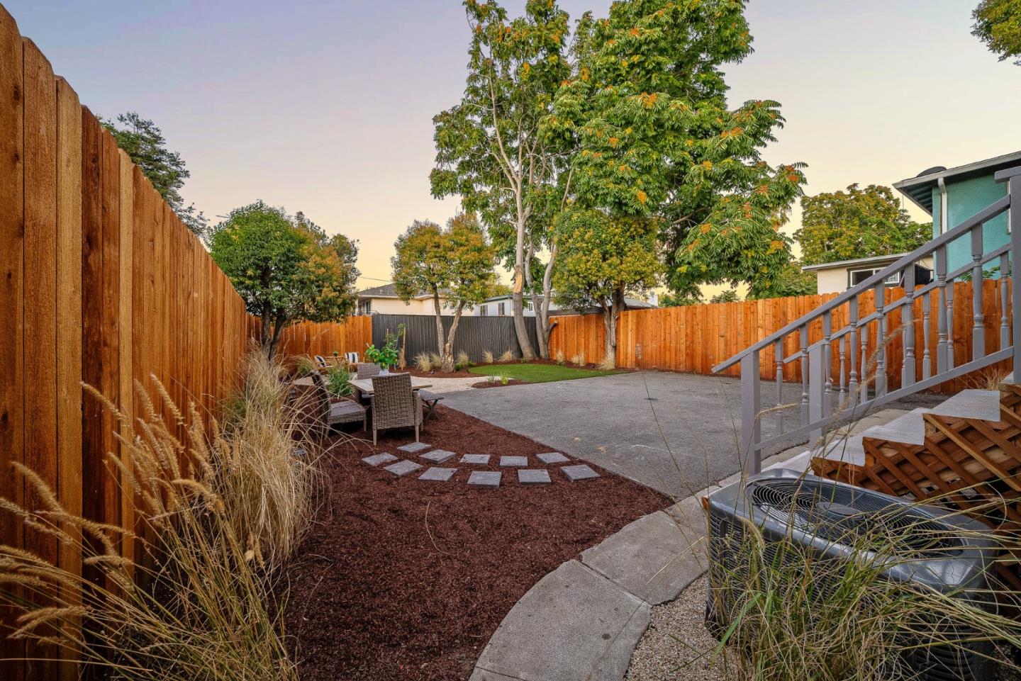 Detail Gallery Image 4 of 45 For 416 S 6th St, San Jose,  CA 95112 - 4 Beds | 2 Baths