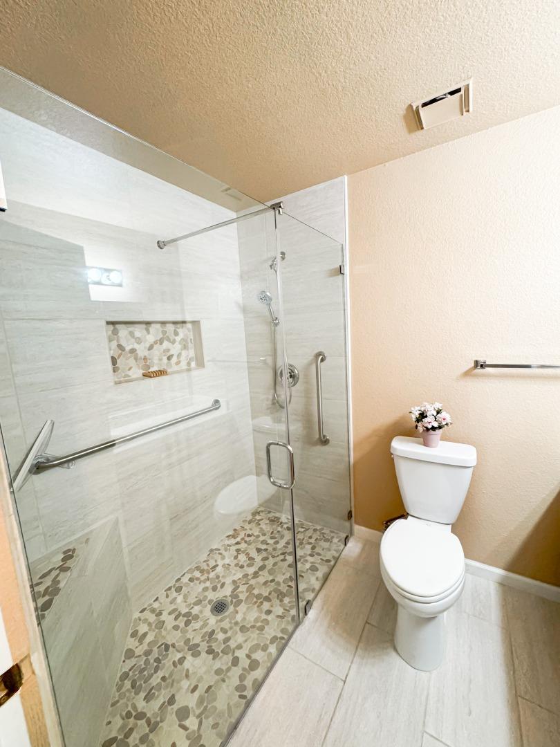 Detail Gallery Image 15 of 23 For 1046 Santa Barbara St, Los Banos,  CA 93635 - 3 Beds | 2 Baths