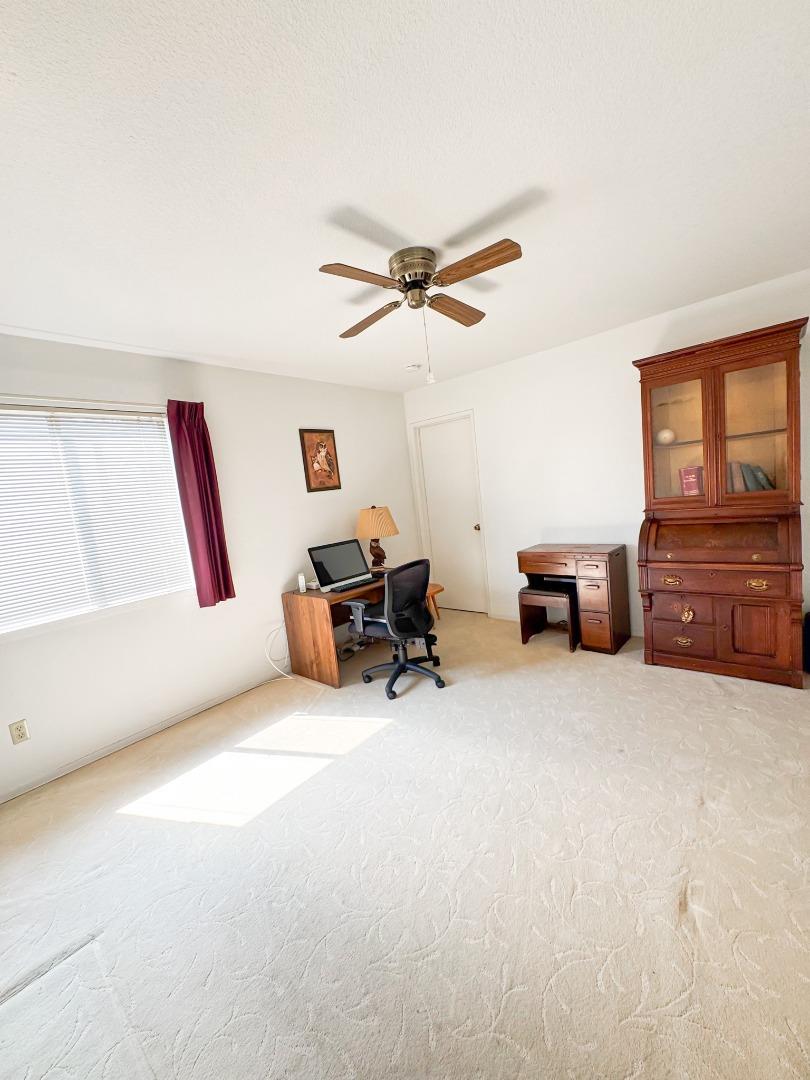Detail Gallery Image 17 of 23 For 1046 Santa Barbara St, Los Banos,  CA 93635 - 3 Beds | 2 Baths