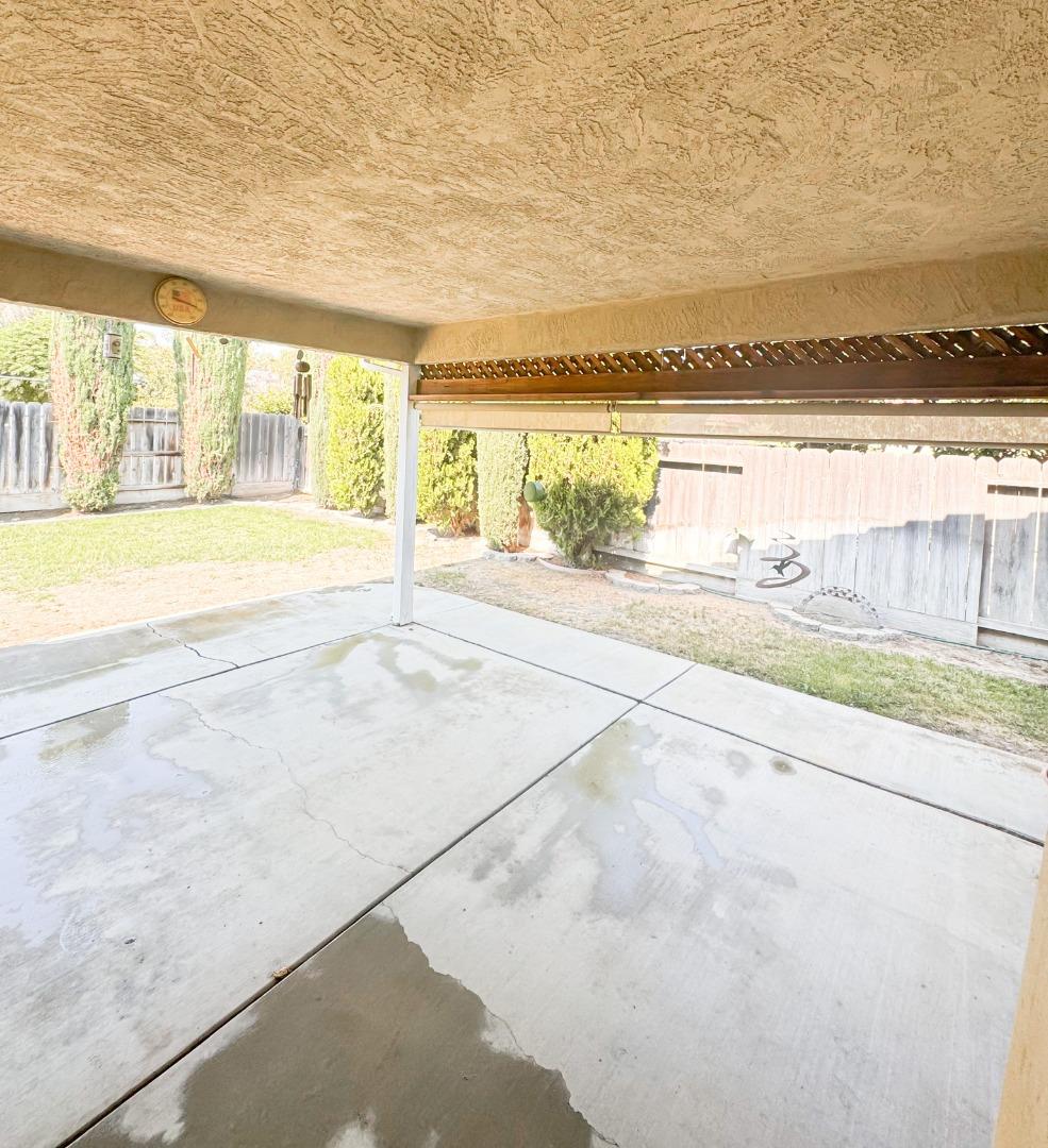 Detail Gallery Image 19 of 23 For 1046 Santa Barbara St, Los Banos,  CA 93635 - 3 Beds | 2 Baths