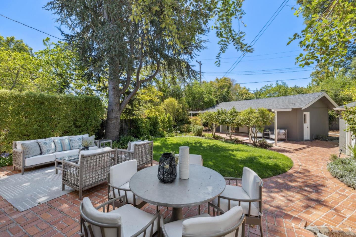 Detail Gallery Image 34 of 38 For 1310 Greenwood Ave, Palo Alto,  CA 94301 - 4 Beds | 3/1 Baths