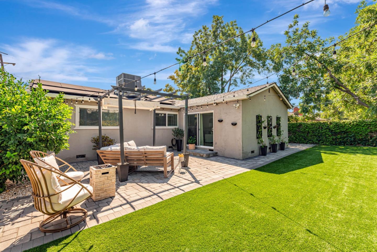 Detail Gallery Image 24 of 28 For 3425 Dormer Ave, Concord,  CA 94519 - 3 Beds | 2 Baths