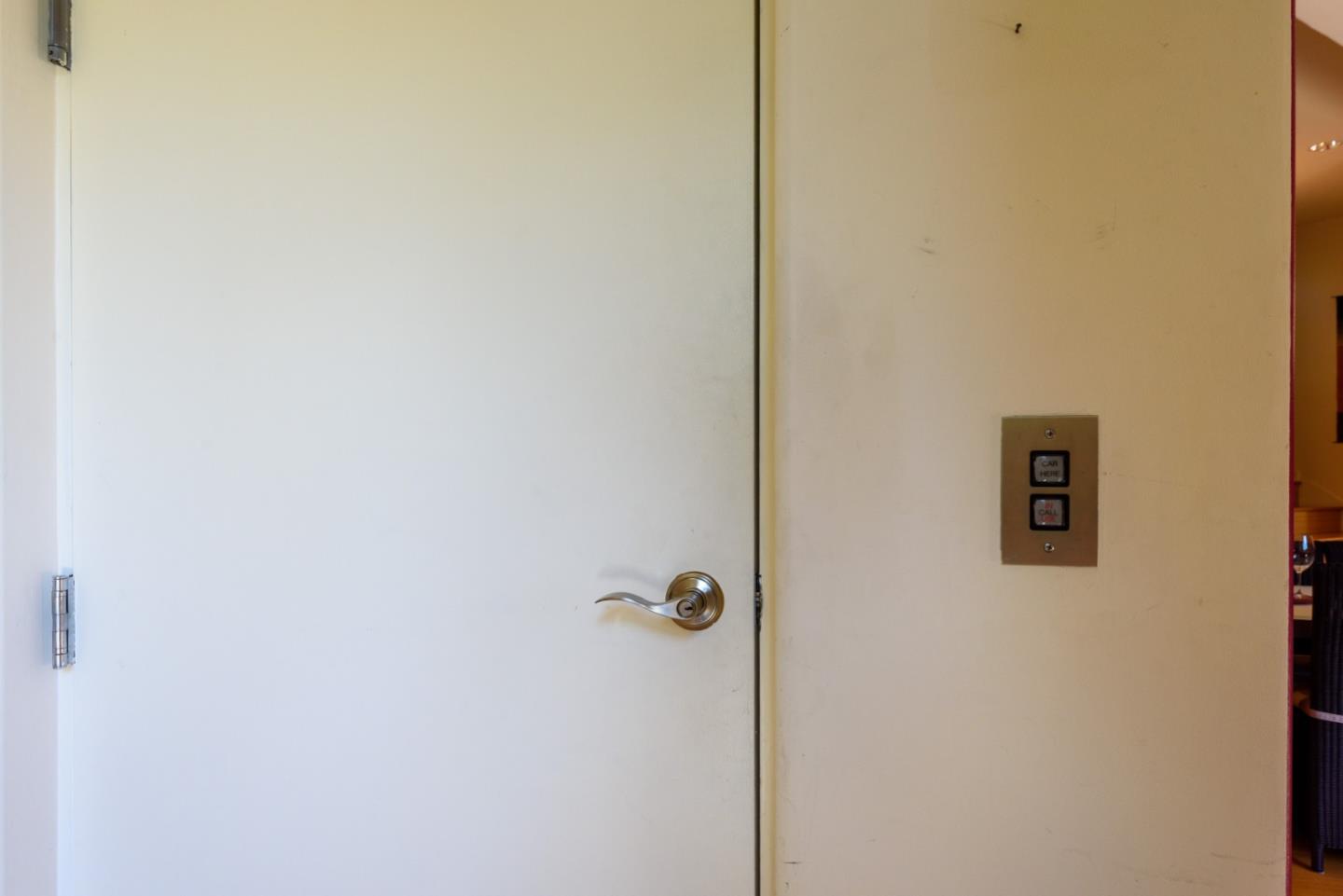 Detail Gallery Image 28 of 28 For 3527 Oak Knoll Dr, Redwood City,  CA 94062 - 2 Beds | 2/1 Baths
