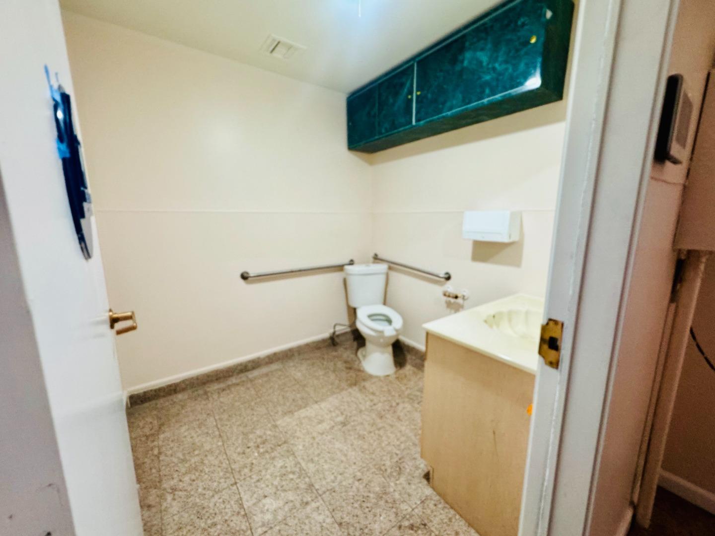 Detail Gallery Image 4 of 6 For 2114 Senter Rd #1,  San Jose,  CA 95112 - – Beds | – Baths