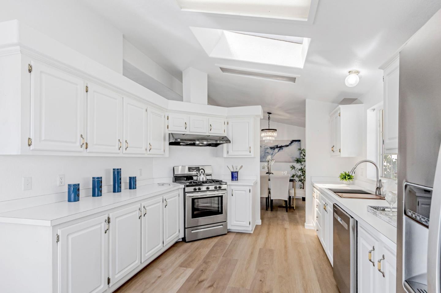 Detail Gallery Image 12 of 37 For 195 Blossom Hill Rd #229,  San Jose,  CA 95123 - 3 Beds | 2 Baths
