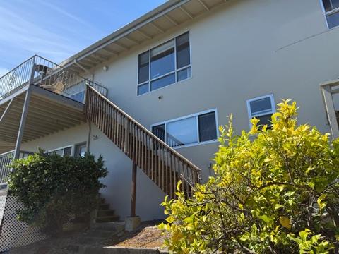 Detail Gallery Image 19 of 27 For 1029 Vista Grande, Millbrae,  CA 94030 - 5 Beds | 3 Baths
