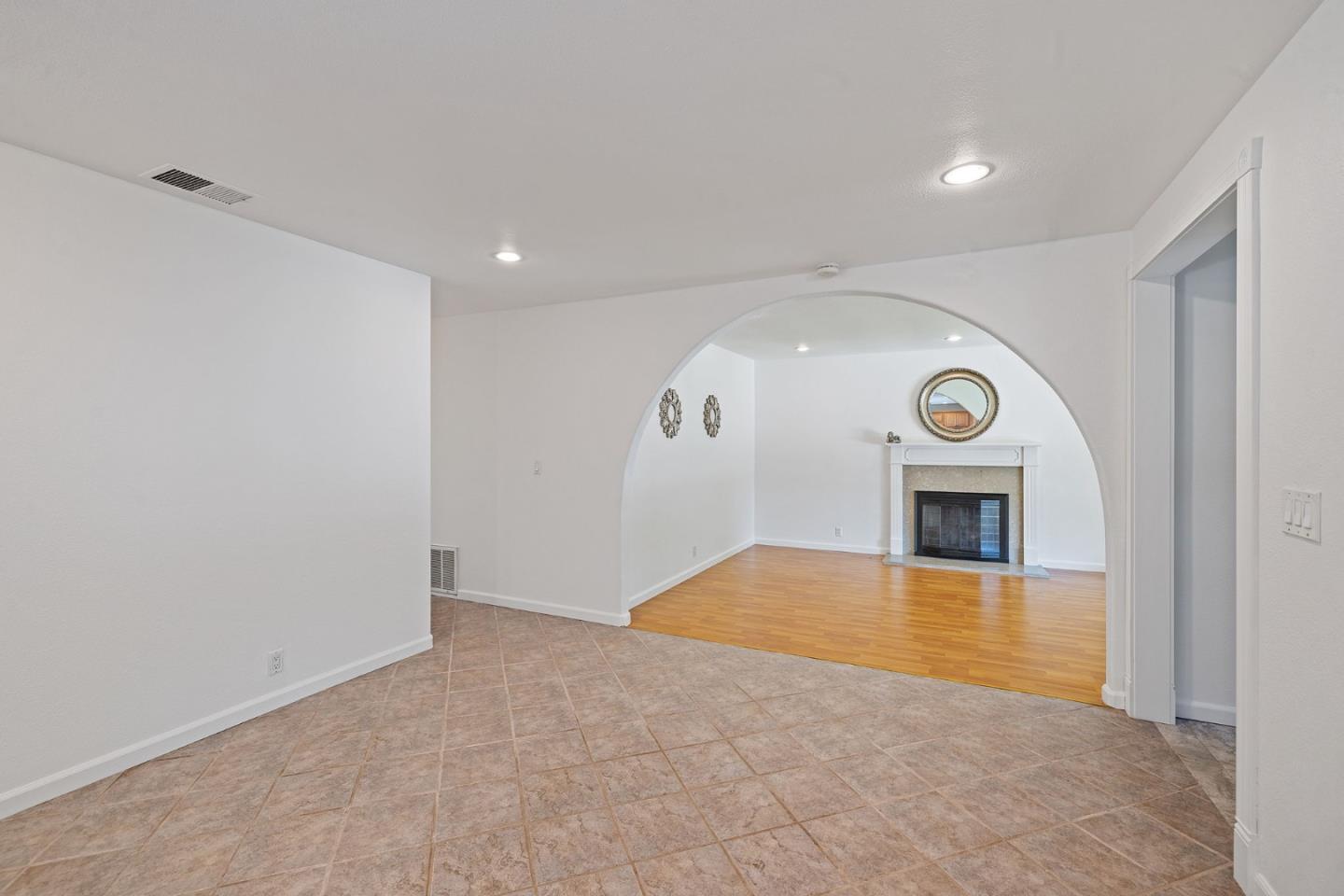 Detail Gallery Image 10 of 40 For 5301 Olstad Ct, San Jose,  CA 95111 - 3 Beds | 2 Baths