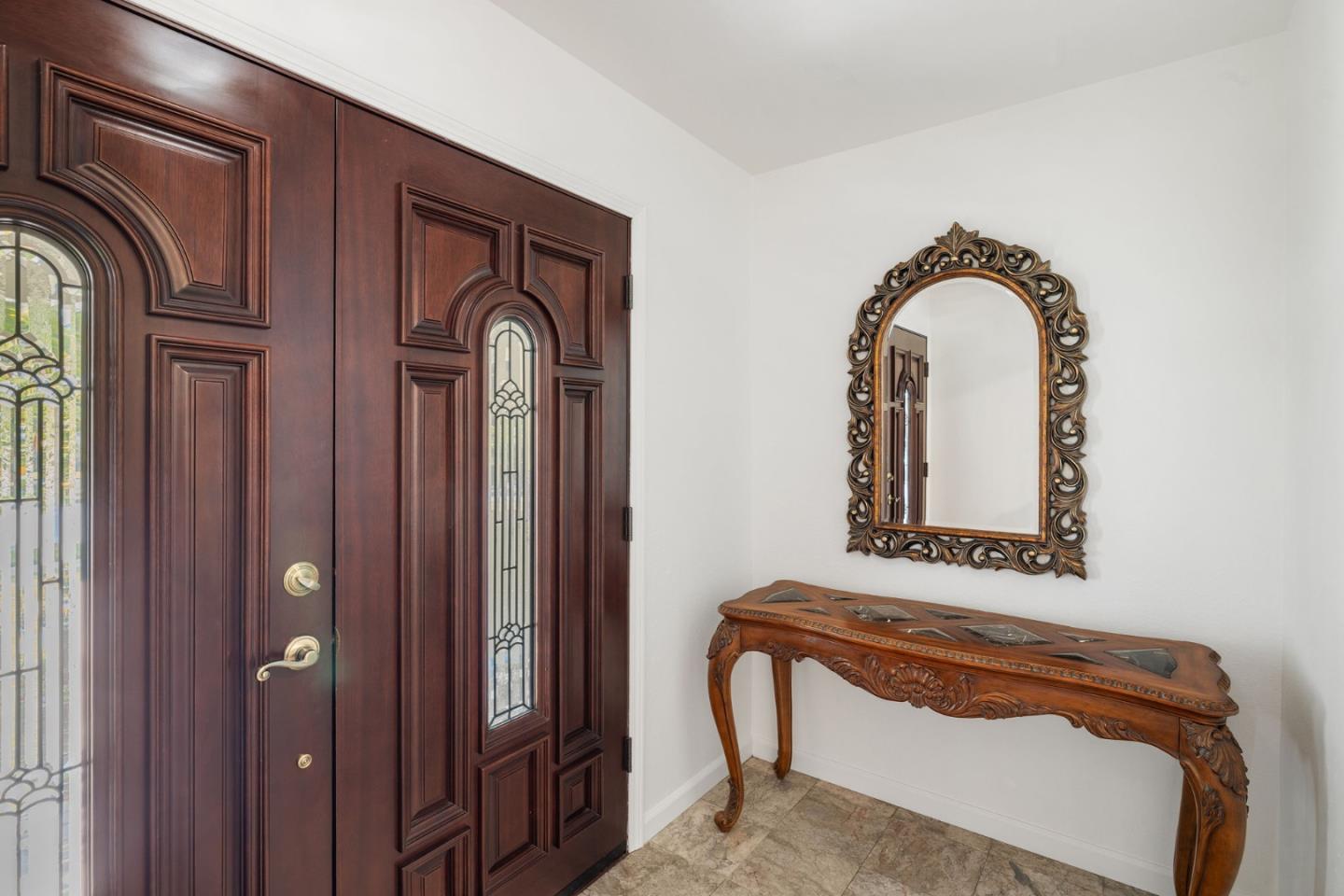 Detail Gallery Image 5 of 40 For 5301 Olstad Ct, San Jose,  CA 95111 - 3 Beds | 2 Baths