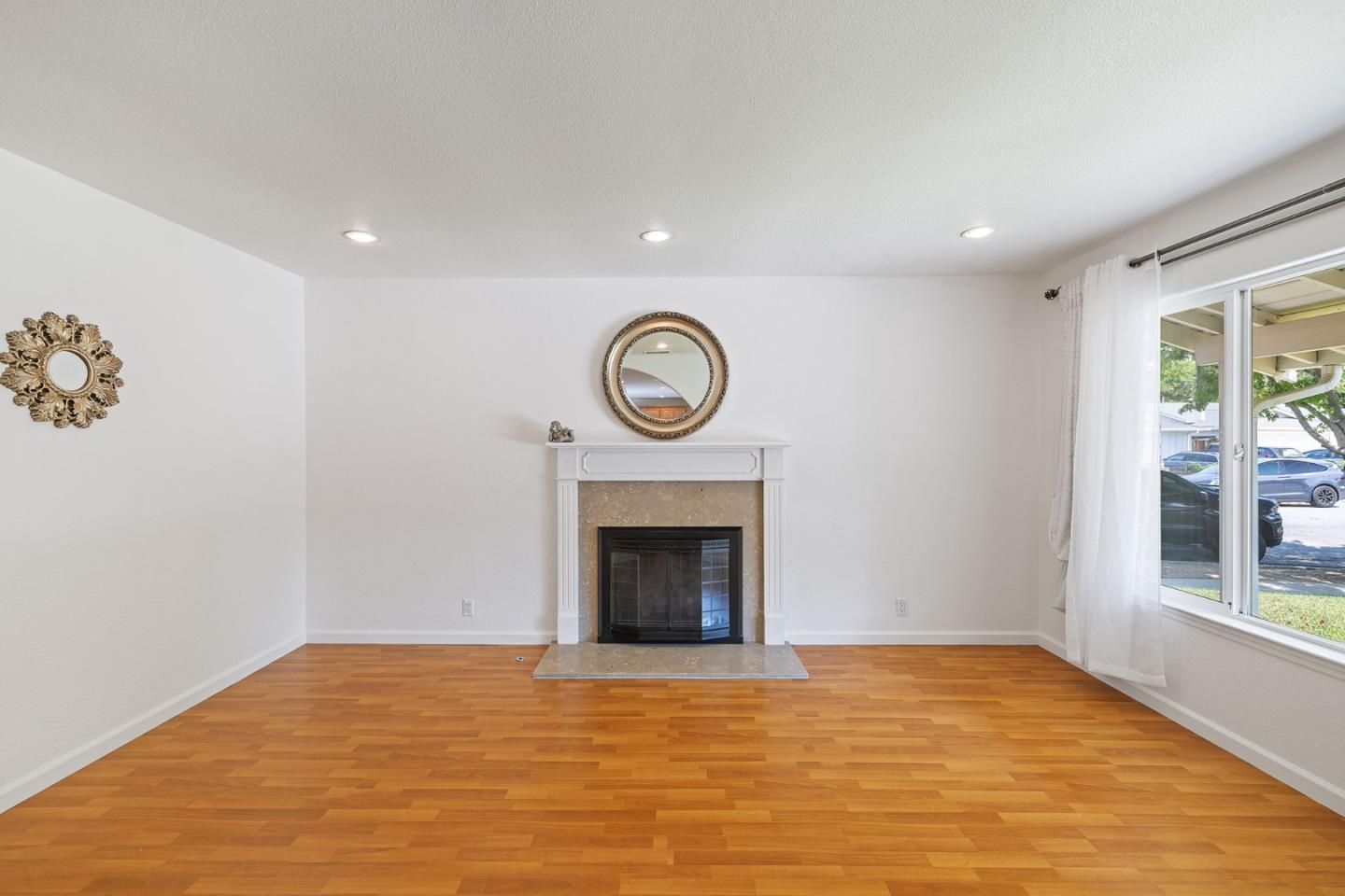 Detail Gallery Image 9 of 40 For 5301 Olstad Ct, San Jose,  CA 95111 - 3 Beds | 2 Baths