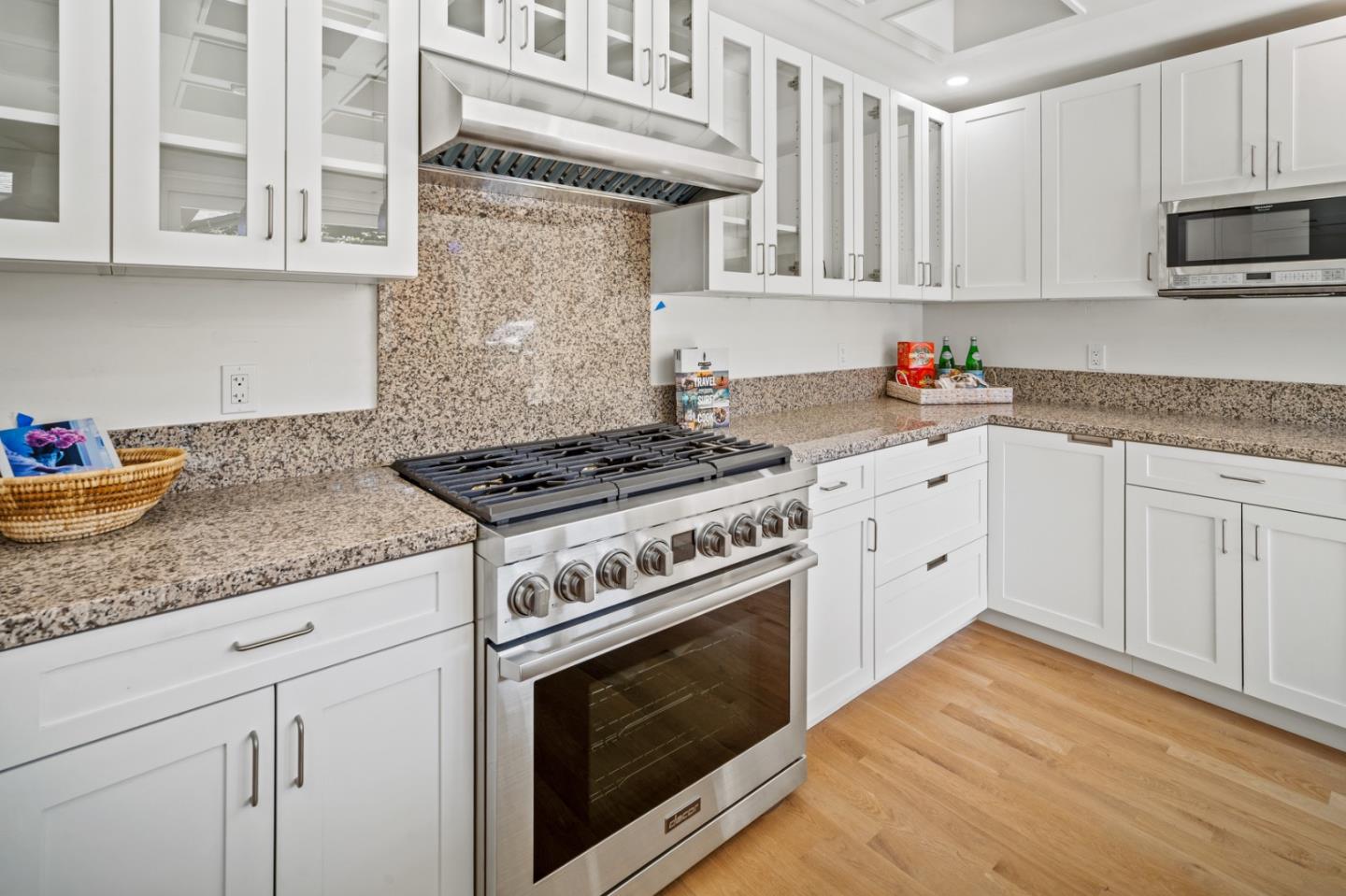 Detail Gallery Image 14 of 46 For 0 Lincoln 3 Ne of 5th St, Carmel,  CA 93923 - 3 Beds | 2/1 Baths