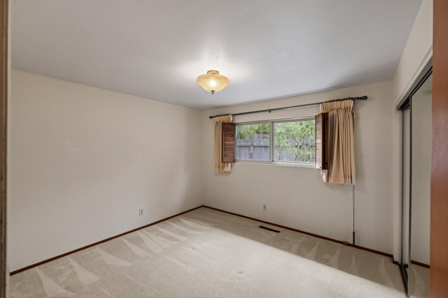 Detail Gallery Image 20 of 31 For 1151 Arrowhead Rd, Pebble Beach,  CA 93953 - 3 Beds | 2 Baths