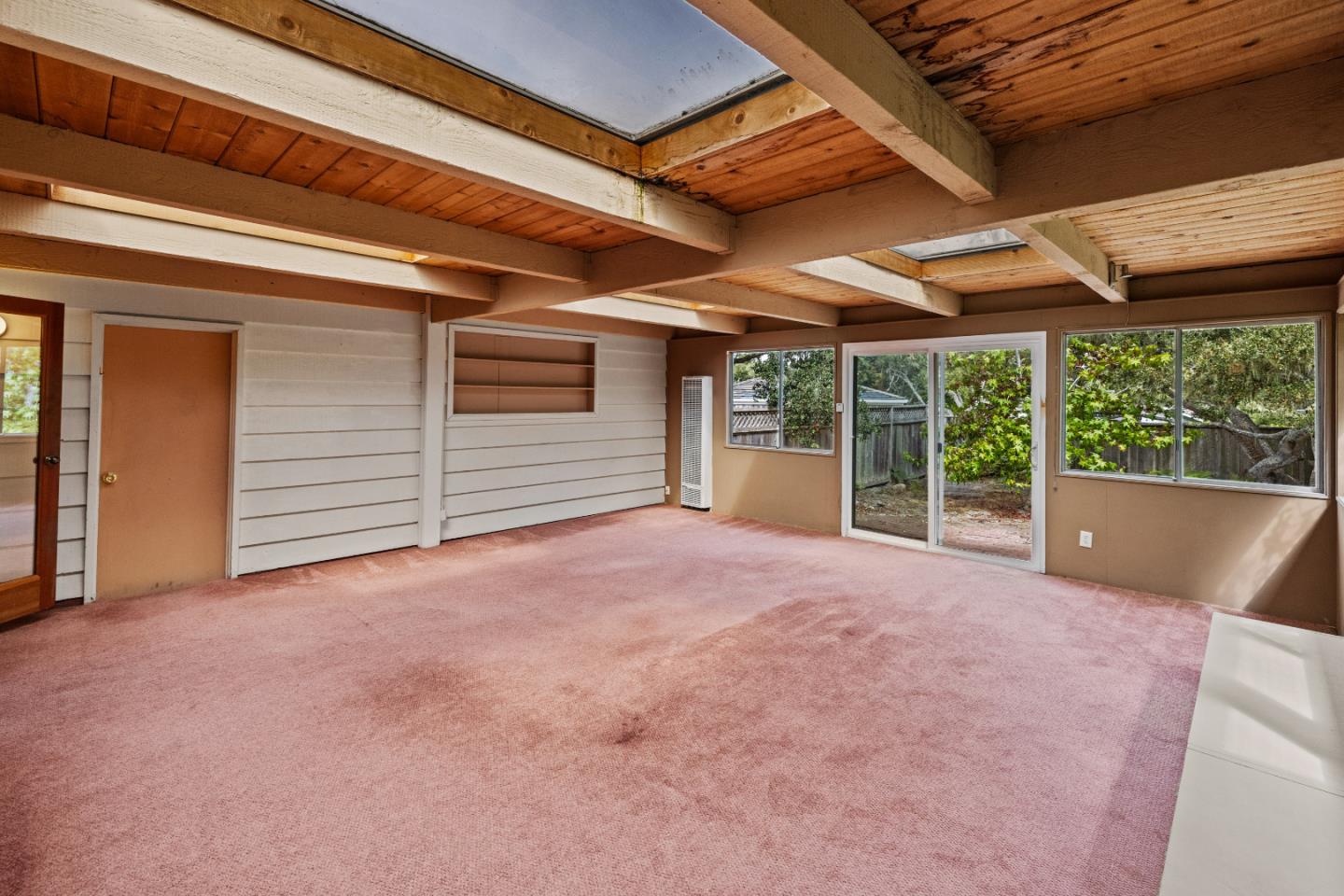 Detail Gallery Image 23 of 31 For 1151 Arrowhead Rd, Pebble Beach,  CA 93953 - 3 Beds | 2 Baths