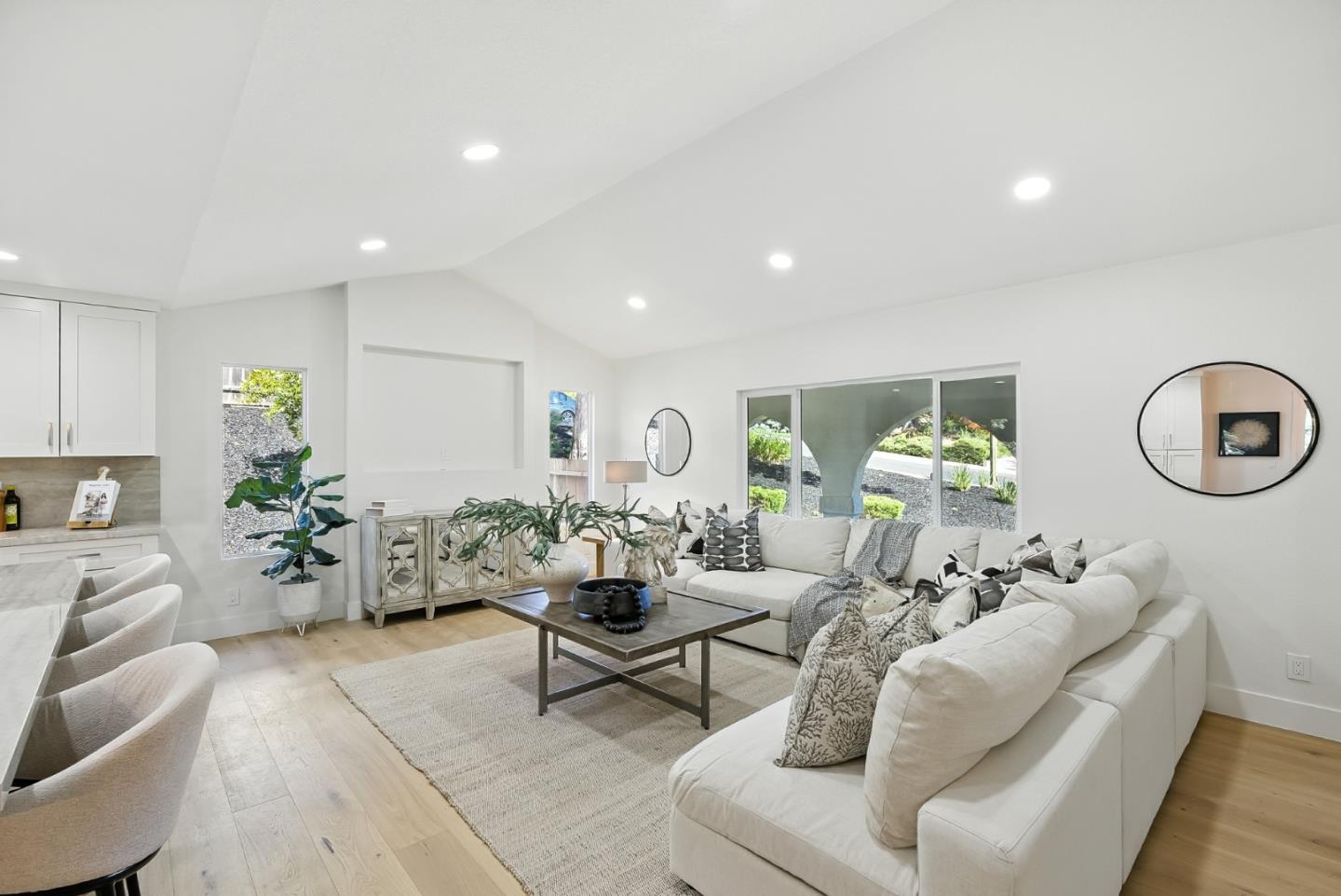 Detail Gallery Image 12 of 49 For 1426 Montego Dr, San Jose,  CA 95120 - 4 Beds | 2/1 Baths