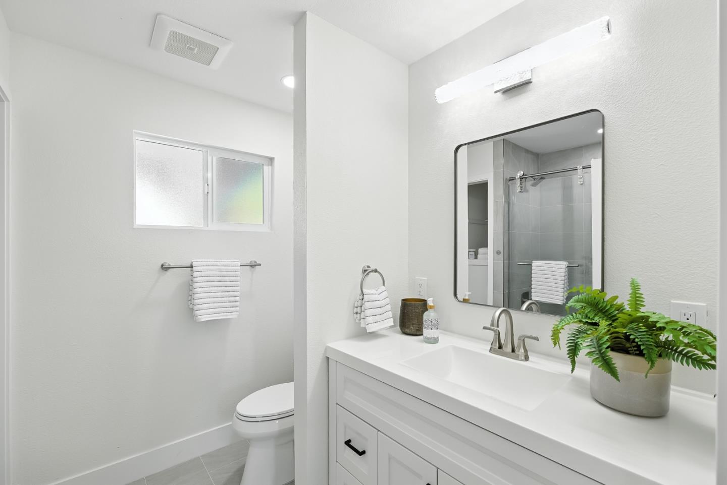 Detail Gallery Image 24 of 49 For 1426 Montego Dr, San Jose,  CA 95120 - 4 Beds | 2/1 Baths