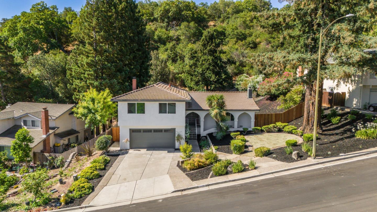 Detail Gallery Image 45 of 49 For 1426 Montego Dr, San Jose,  CA 95120 - 4 Beds | 2/1 Baths