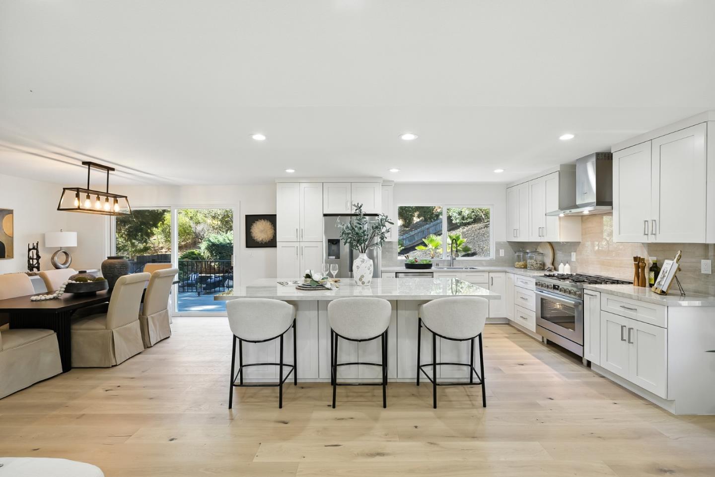 Detail Gallery Image 8 of 49 For 1426 Montego Dr, San Jose,  CA 95120 - 4 Beds | 2/1 Baths