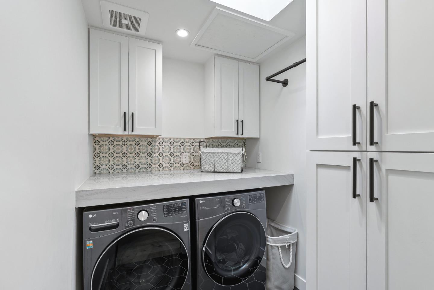 Detail Gallery Image 59 of 99 For 145 Coy Dr, La Selva Beach,  CA 95076 - 4 Beds | 3/1 Baths