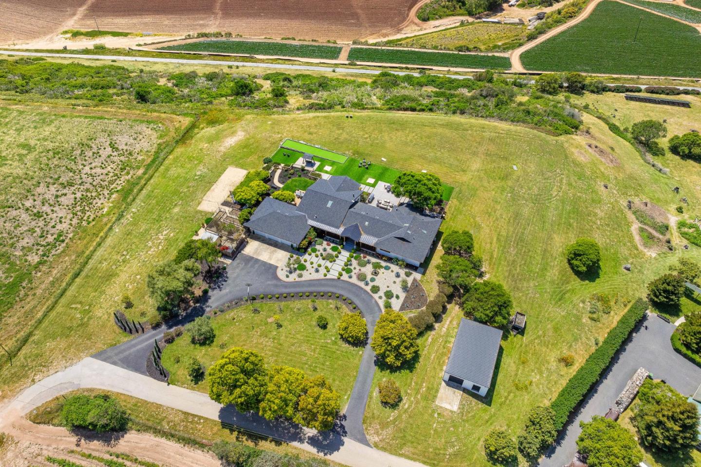 Detail Gallery Image 88 of 99 For 145 Coy Dr, La Selva Beach,  CA 95076 - 4 Beds | 3/1 Baths
