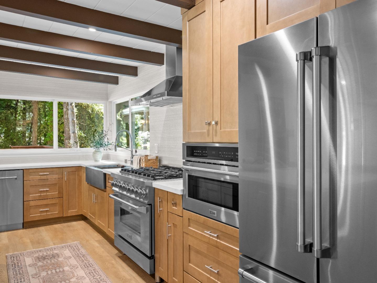Detail Gallery Image 11 of 66 For 1251 Cox Rd, Aptos,  CA 95003 - 5 Beds | 4 Baths