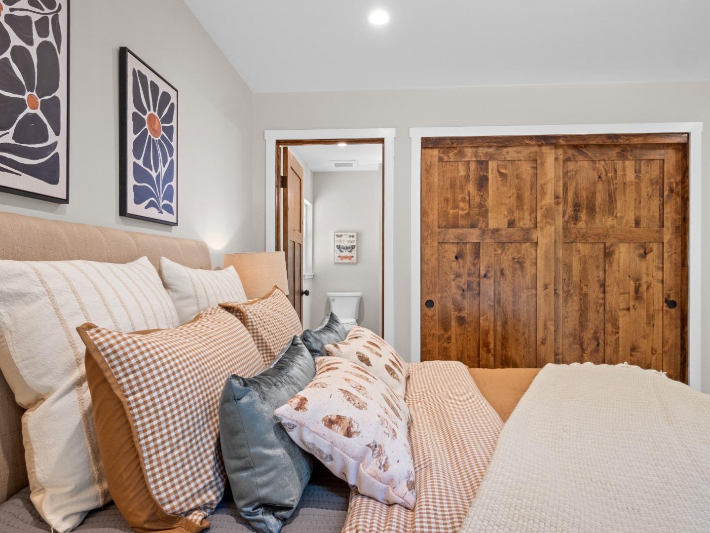 Detail Gallery Image 29 of 66 For 1251 Cox Rd, Aptos,  CA 95003 - 5 Beds | 4 Baths