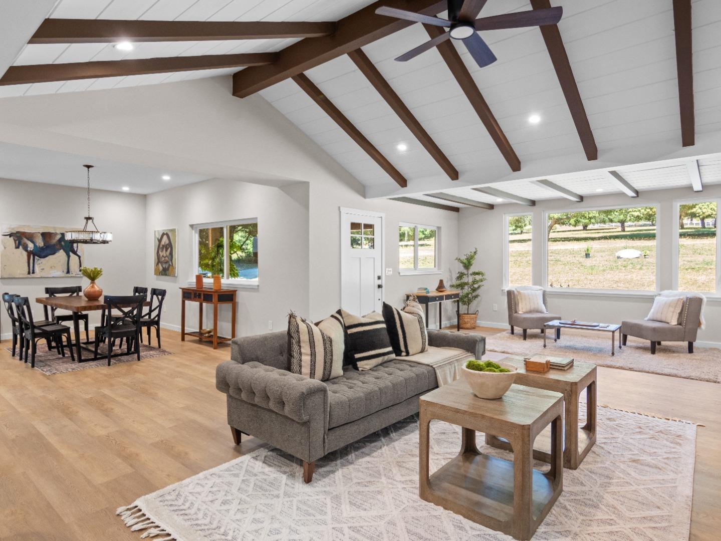 Detail Gallery Image 3 of 66 For 1251 Cox Rd, Aptos,  CA 95003 - 5 Beds | 4 Baths