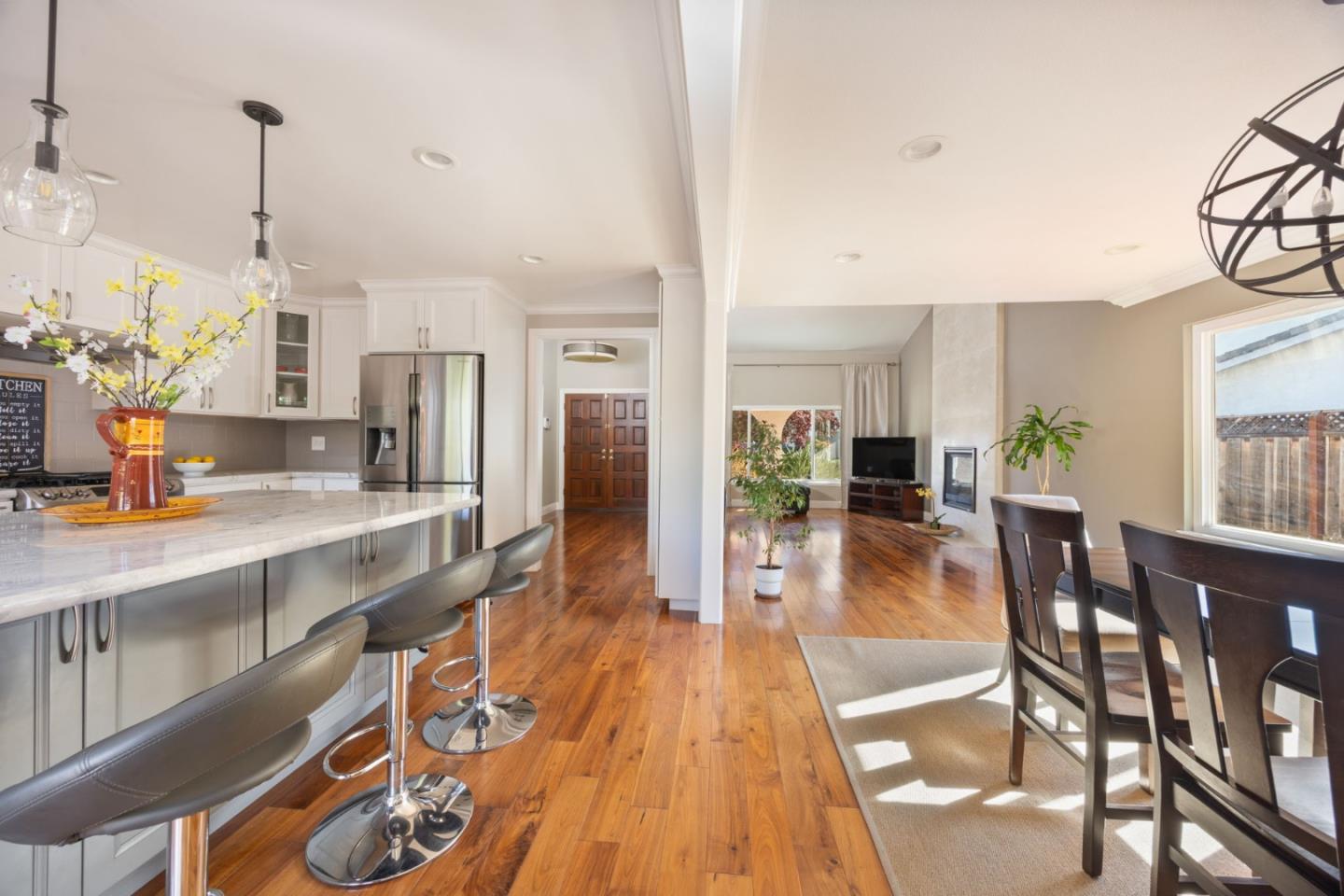 Detail Gallery Image 12 of 27 For 1563 Dorcey Ln, San Jose,  CA 95120 - 4 Beds | 2 Baths