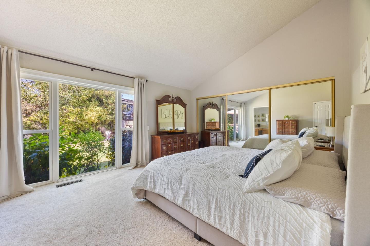 Detail Gallery Image 21 of 27 For 1563 Dorcey Ln, San Jose,  CA 95120 - 4 Beds | 2 Baths