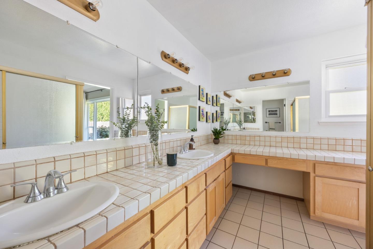 Detail Gallery Image 23 of 27 For 1563 Dorcey Ln, San Jose,  CA 95120 - 4 Beds | 2 Baths