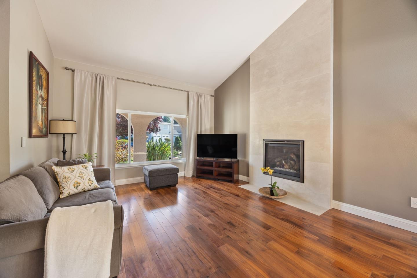 Detail Gallery Image 5 of 27 For 1563 Dorcey Ln, San Jose,  CA 95120 - 4 Beds | 2 Baths