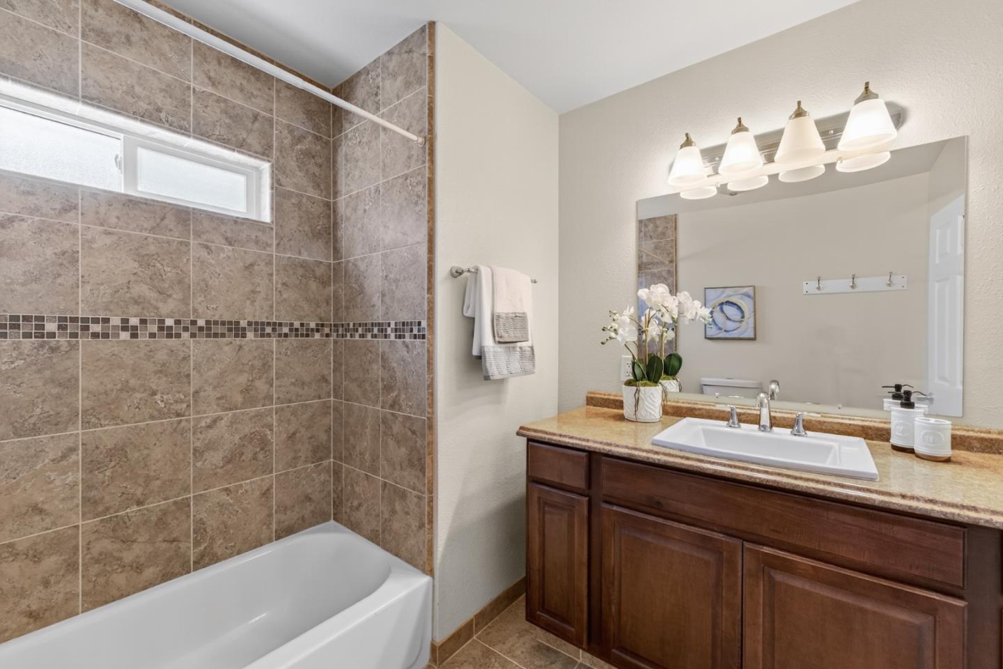 Detail Gallery Image 18 of 43 For 143 Katherine Ave, Salinas,  CA 93901 - 3 Beds | 1 Baths