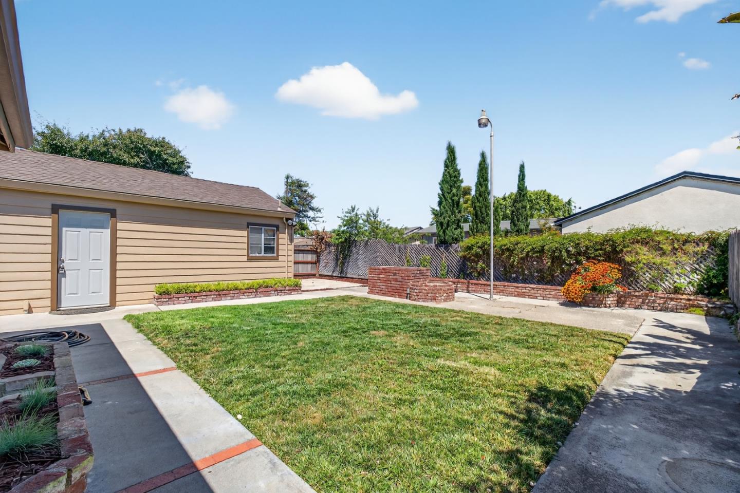 Detail Gallery Image 31 of 43 For 143 Katherine Ave, Salinas,  CA 93901 - 3 Beds | 1 Baths
