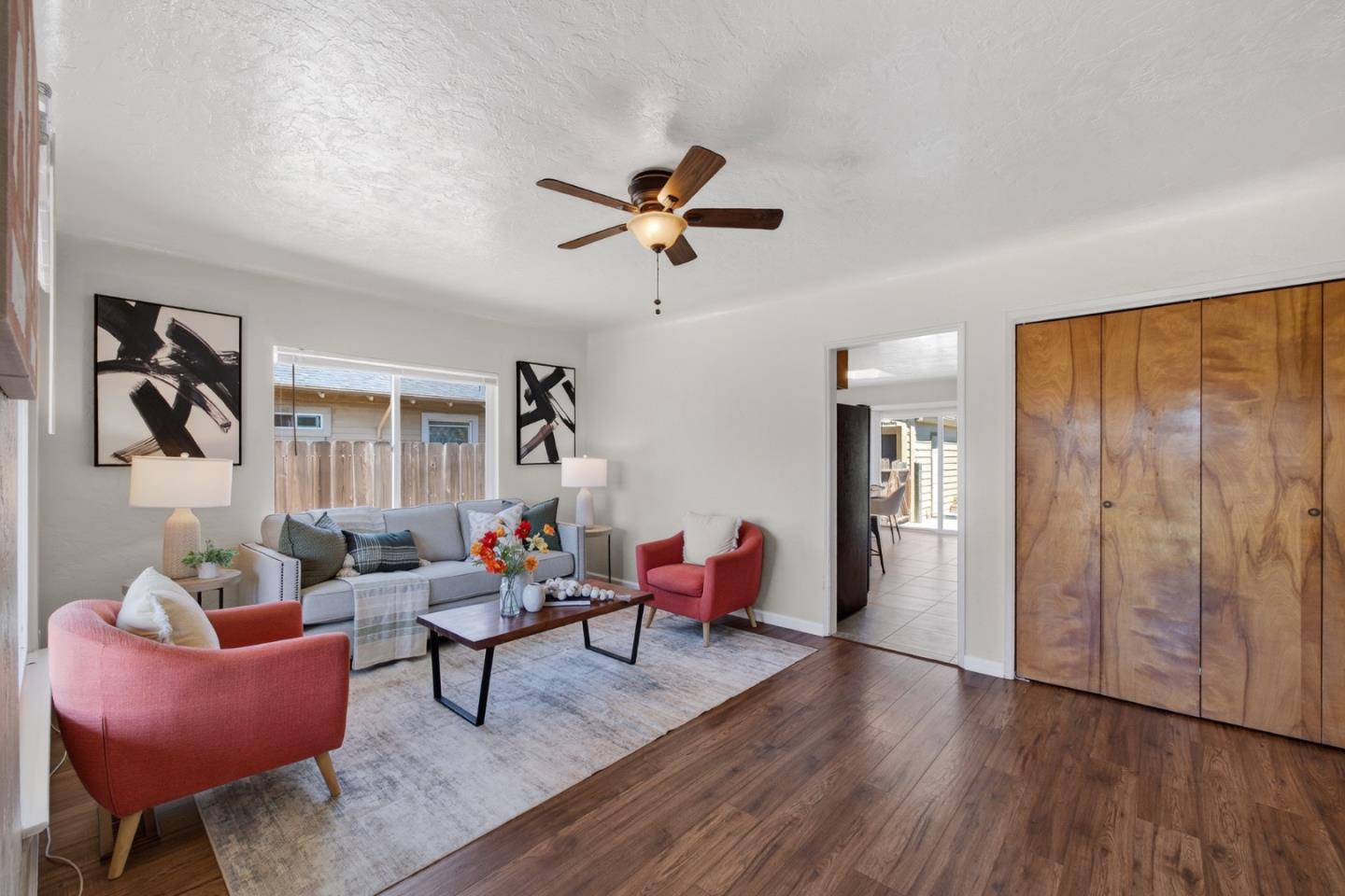 Detail Gallery Image 6 of 43 For 143 Katherine Ave, Salinas,  CA 93901 - 3 Beds | 1 Baths