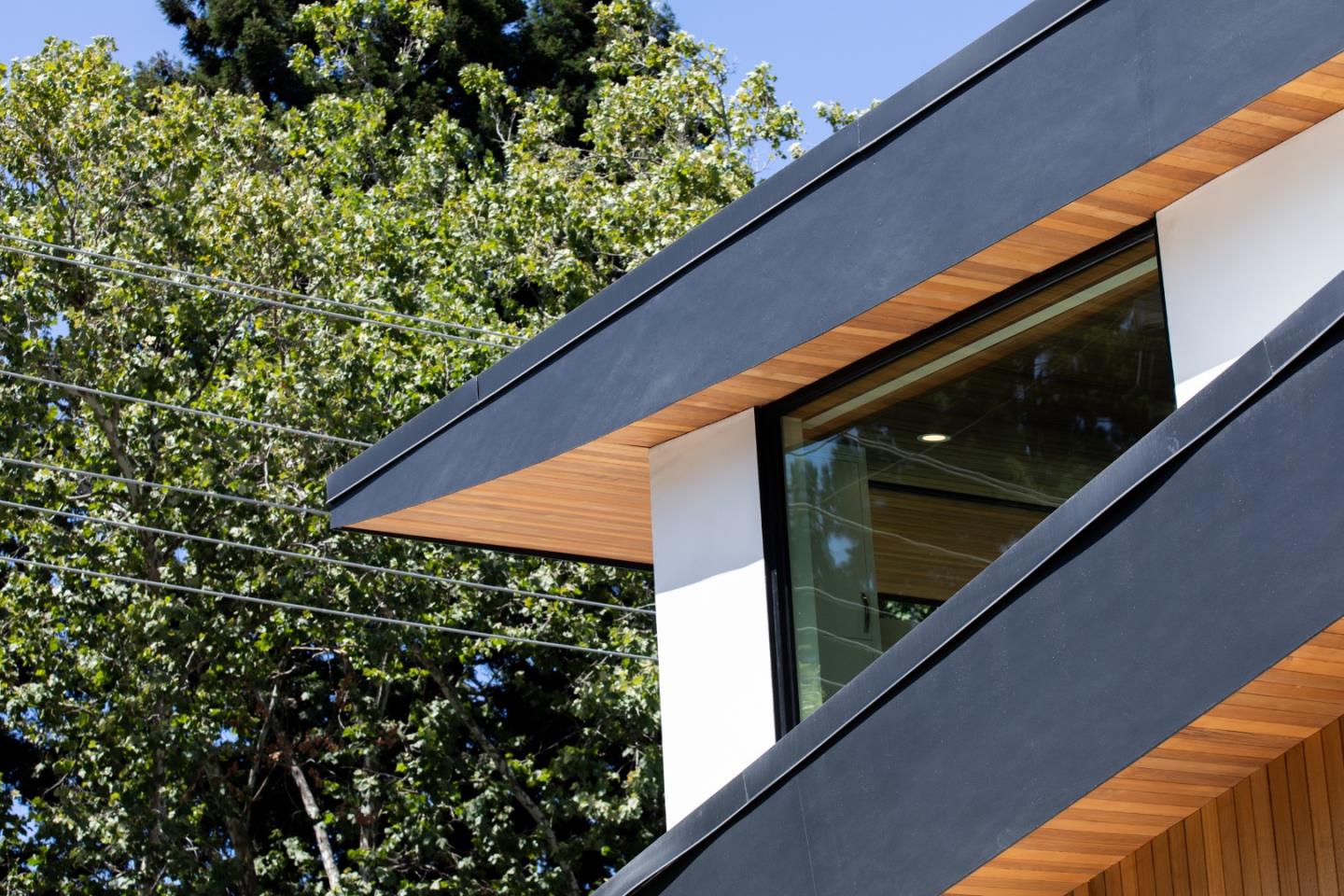 Detail Gallery Image 4 of 84 For 596 Franklin St, Mountain View,  CA 94041 - 6 Beds | 4/3 Baths