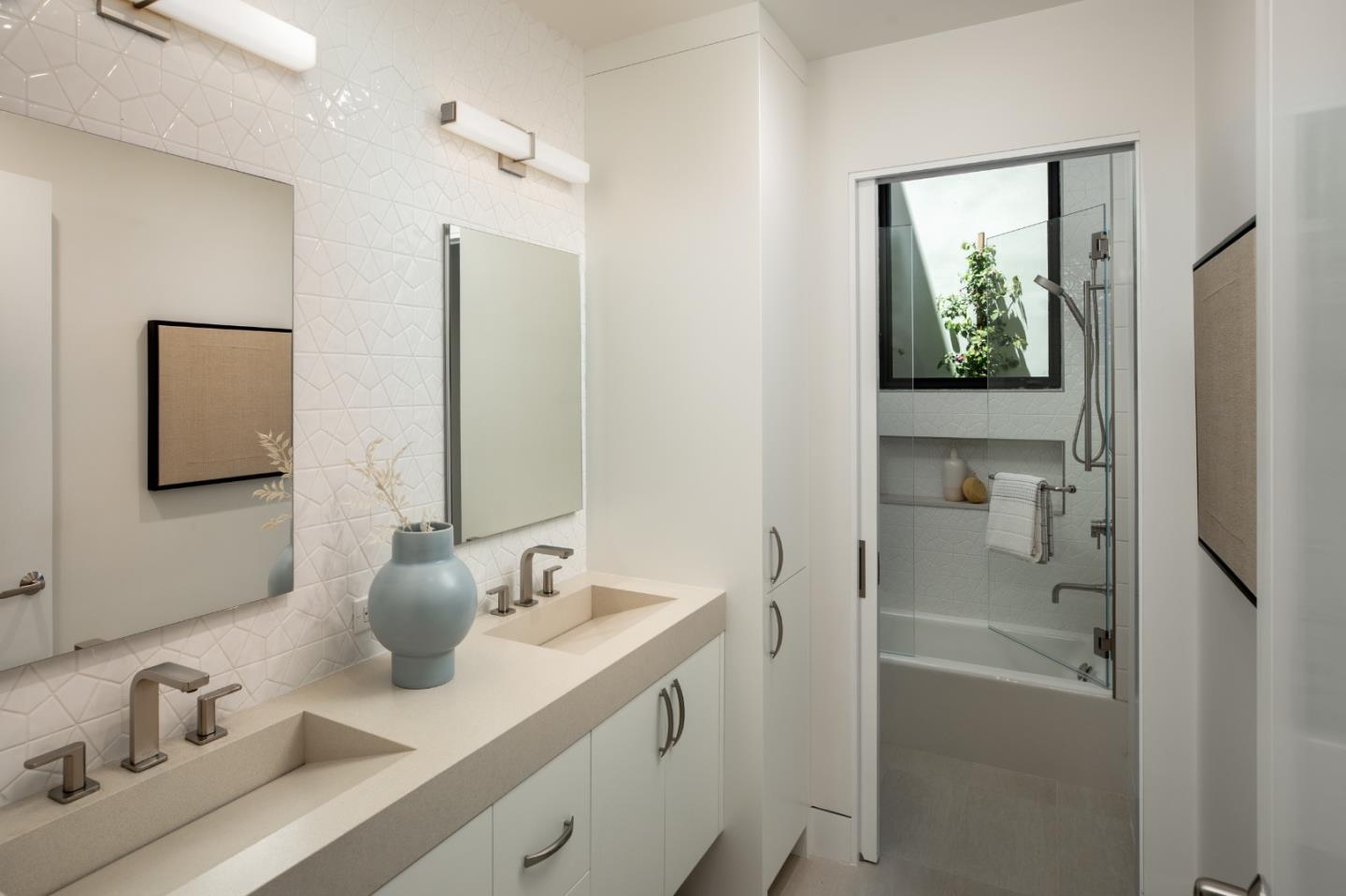 Detail Gallery Image 63 of 84 For 596 Franklin St, Mountain View,  CA 94041 - 6 Beds | 4/3 Baths